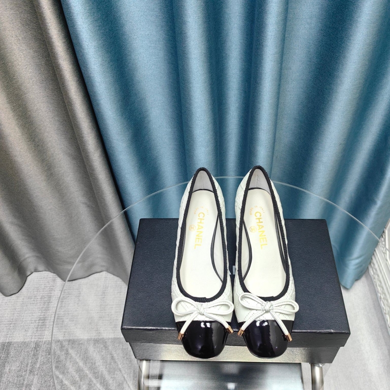 Ch*el high heels